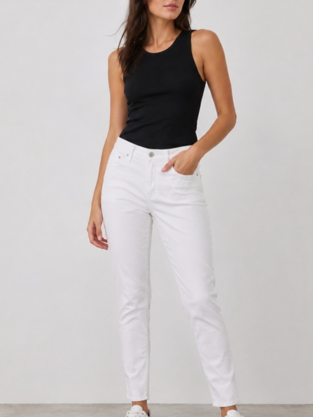 Guess White High-Rise Straight Jeans